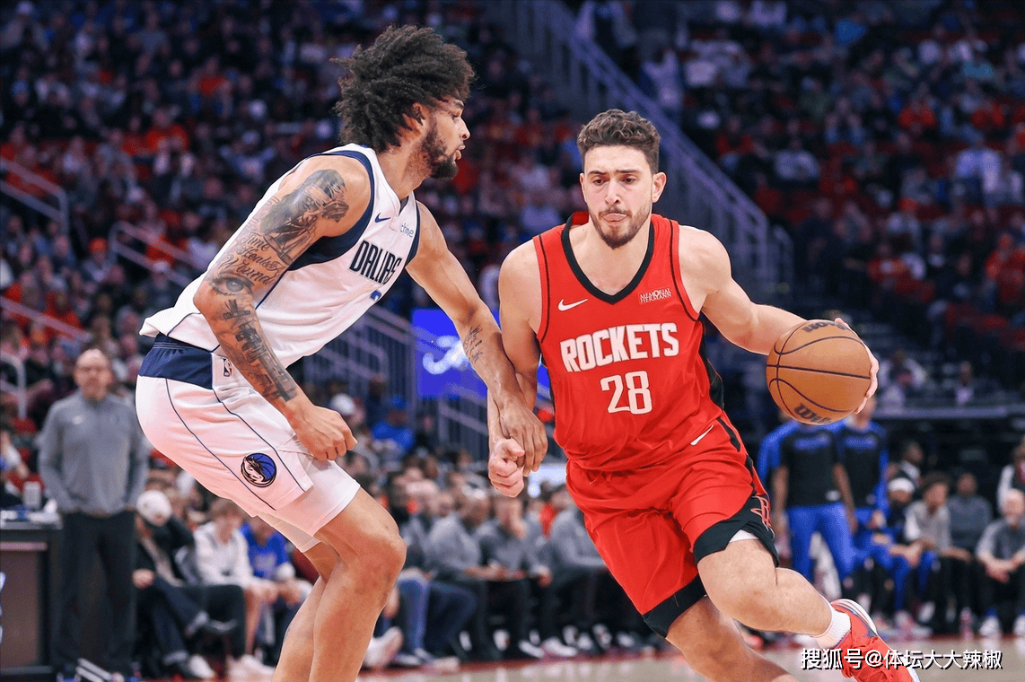 今夜突围战来临,达拉斯独行侠围绕NBA常规赛伤情更新,压力陡增,赛季目标并未改变的简单介绍 今夜突围战来临,达拉斯独行侠围绕NBA常规赛伤情更新,压力陡增,赛季目标并未改变的简单介绍