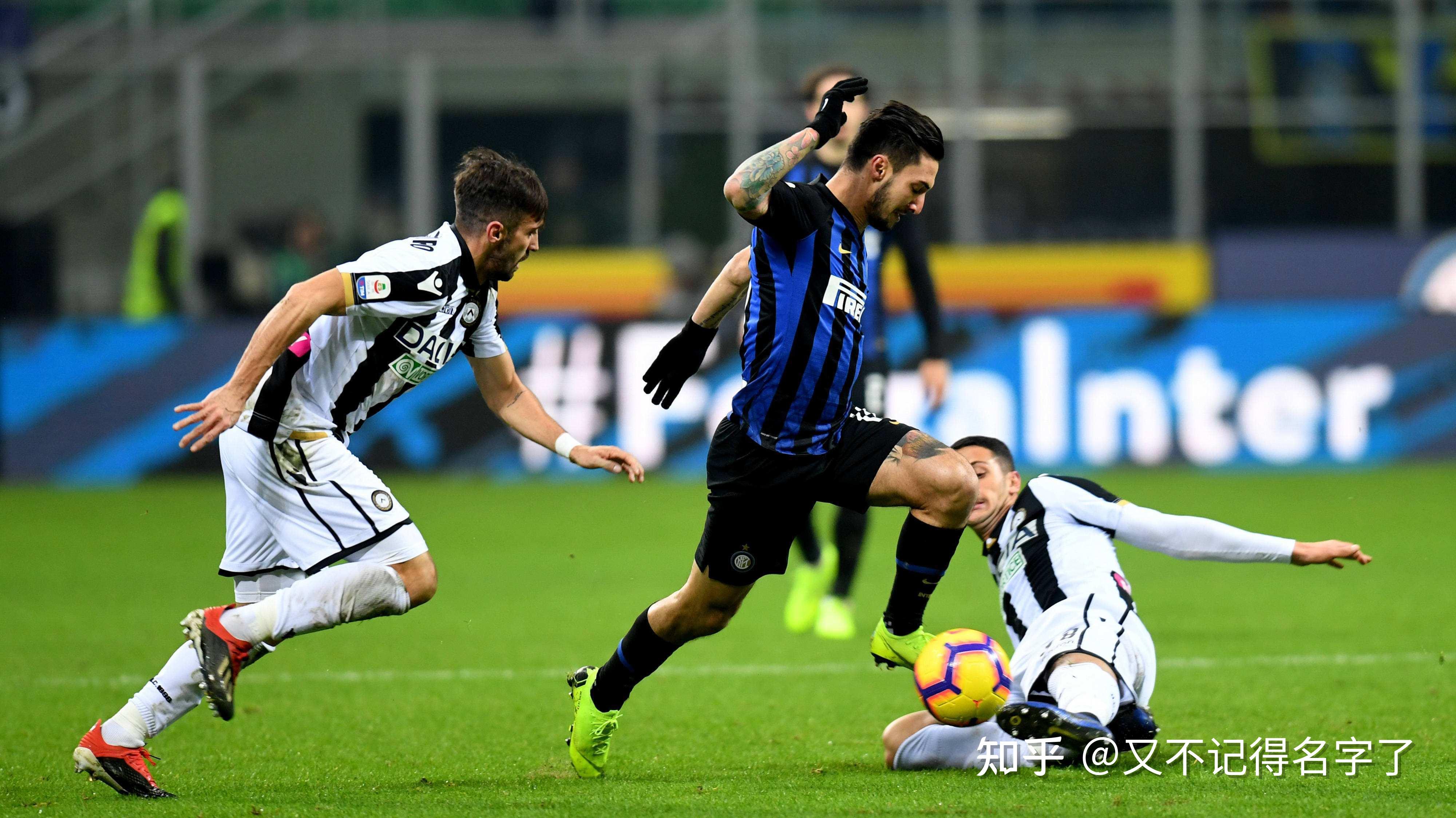 本菲卡内部会议纪要流出：加时末段内部沟通，意大利杯使命明确，赛程密集仍需轮换的简单介绍